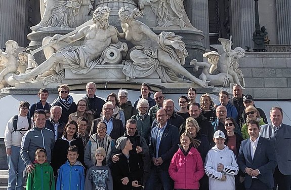 NÖAAB-Gemeindegruppe Horn besuchte Parlament in Wien